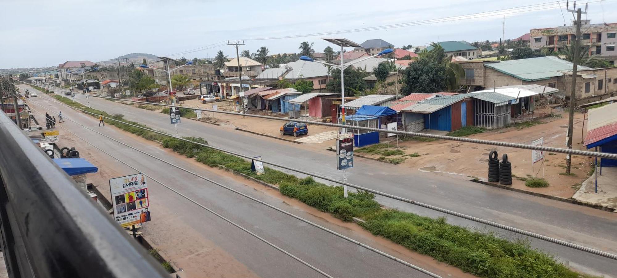 Light On A Hill Inn Apartment Kasoa Exterior photo